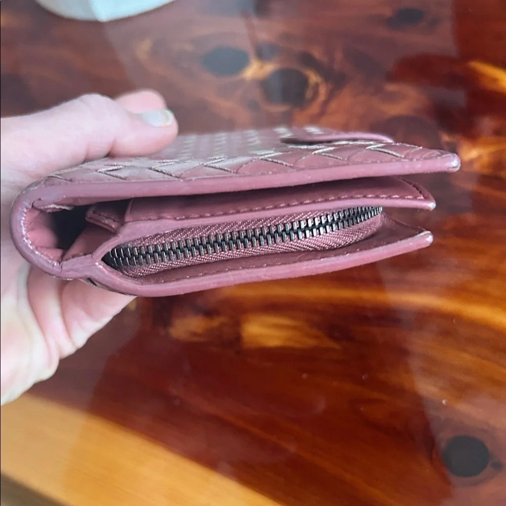 Botttega Veneta wallet